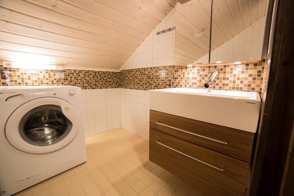 Levi Holidays 部屋 写真